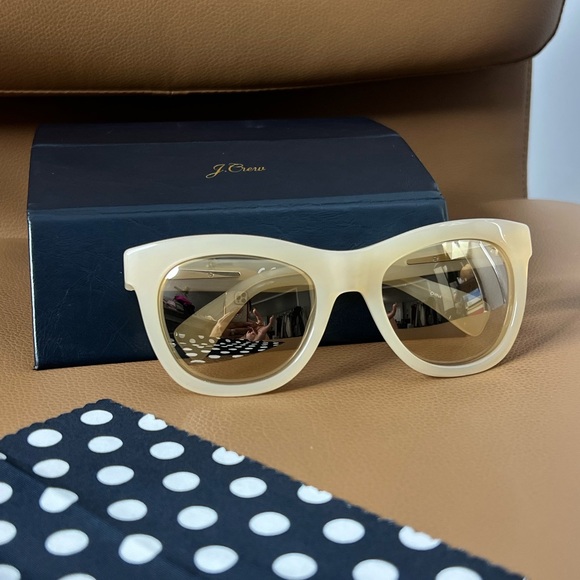 J.Crew Cream Ivory Women’s Sunglasses Sunshades Shades - Picture 5 of 15